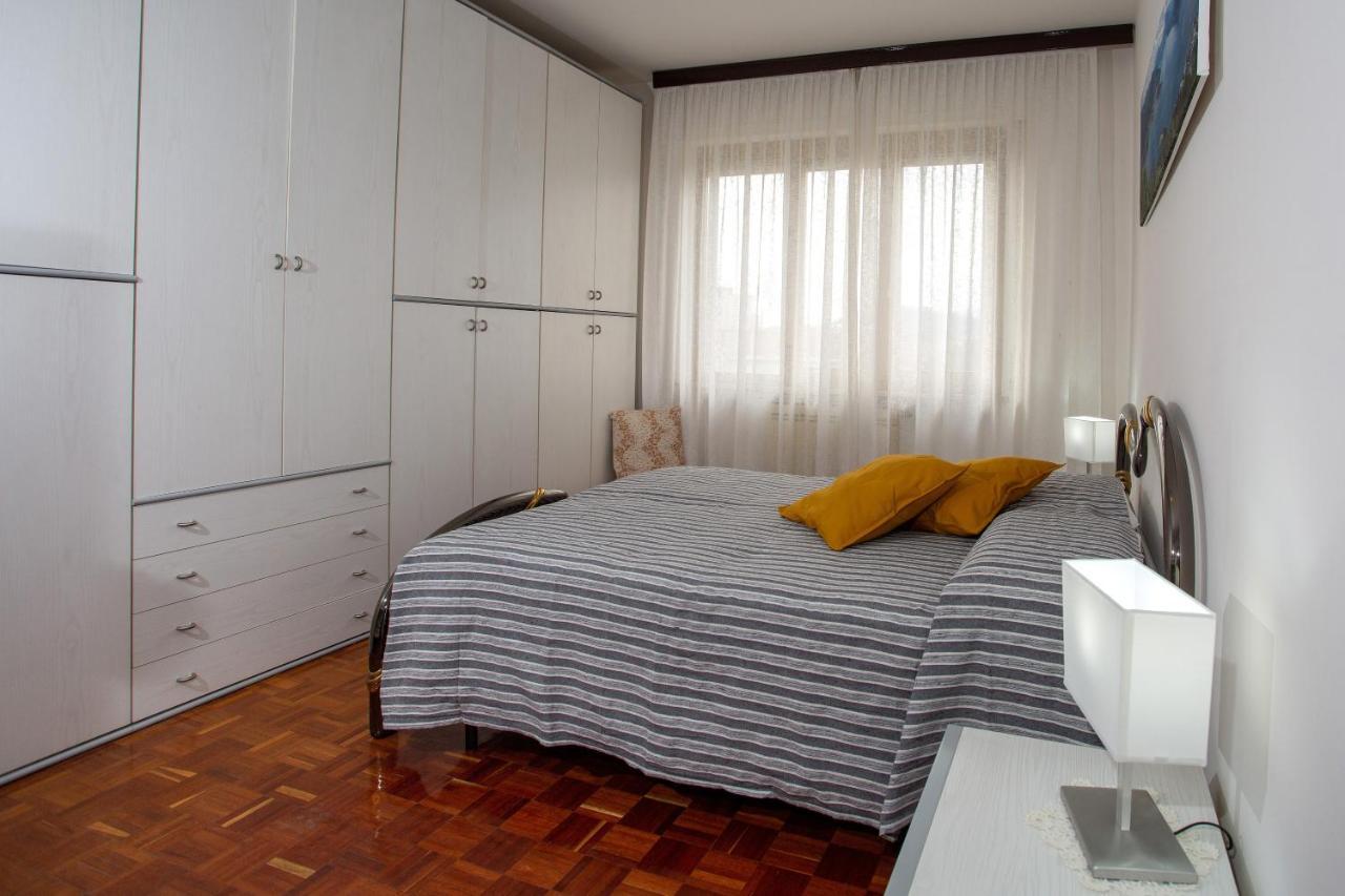 Casa Vacanze Heidi Vista Lago Verbania Exterior foto